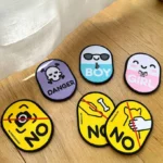 1PCS Dog Leash Warning Patches - Interactive Hook & Loop Dog/Cat Alert Tags for "No Touch", "No Feed" Messages - Image 5