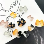 20Pcs Cute Cat Two-eye Buttons 12/17mm Colourful Cartoon Cat Resin Buttons DIY Kids' Clothes Hats Socks Buttons - Image 4