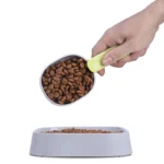 Multifunctional Dog Food Cat Food Shovel Spoon Feeding Spoon Sealed Bag Clip Creative Measuring Cup Curved Design Easy To Clean - Image 3